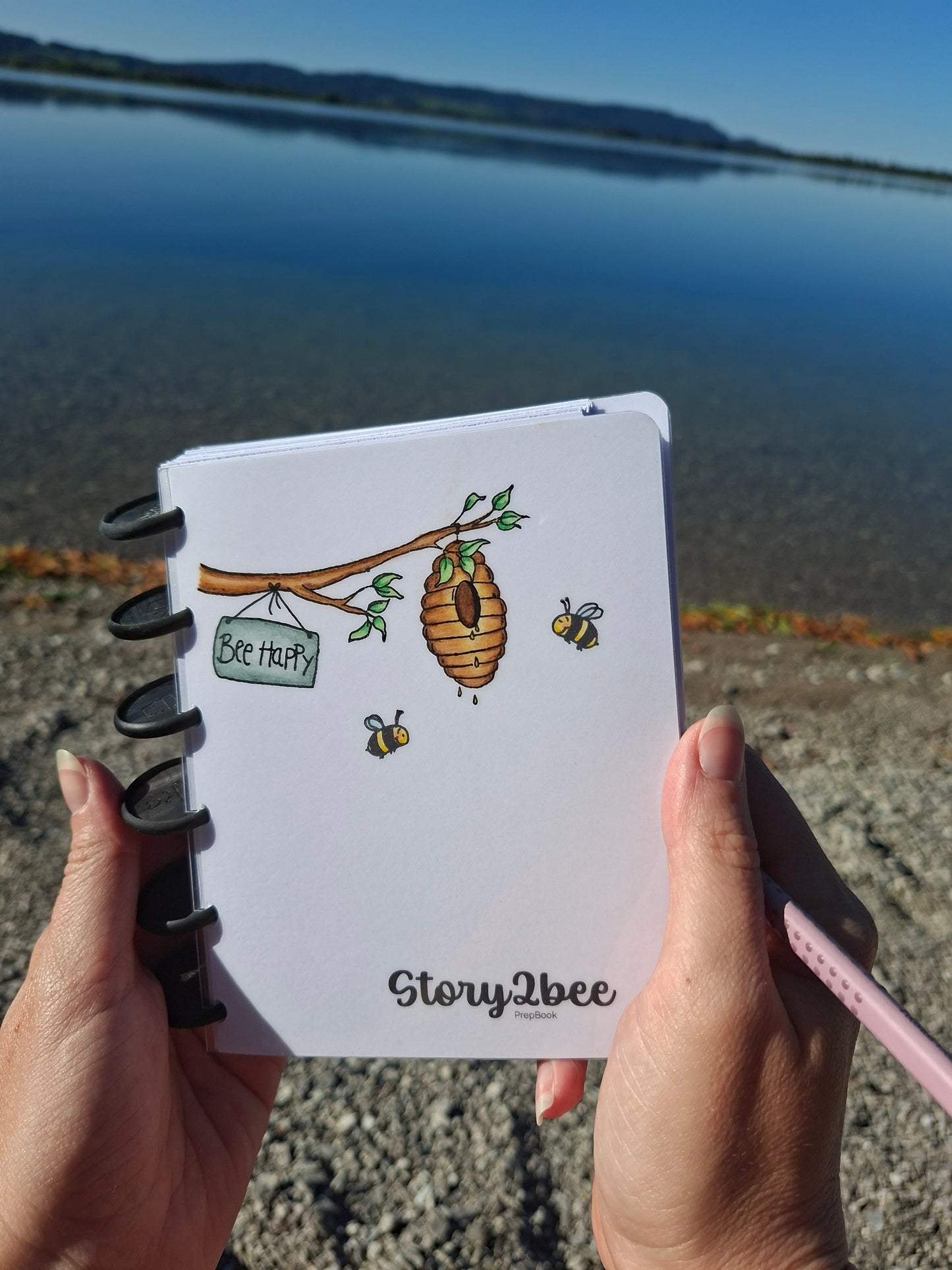 story2bee PrepBook - Dein Fundament für starke Geschichten (Schreibratgeber zur Figurenentwicklung, Emotionen durch unterschiedliche Perspektiven, Show don't tell)